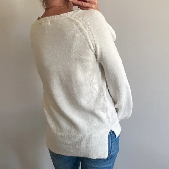 White Long Sleeve Crew Neck Sweater - Picture 6 of 10